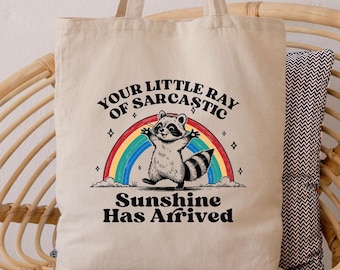 Je kleine straaltje sarcastische zonneschijn is aangekomen draagtas, draagtas sarcastische wasbeer, grappige retro wasbeercadeau, sassy animal meme draagtas