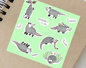 Lustiger Opossum Aufkleber, süßer Opossum Aufkleber, quadratischer Tier-Vinyl-Aufkleber, Tiermeme-Aufkleber, Gag-Geschenk, Aufkleber im Freien, Opossum-Liebhaber-Geschenk