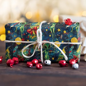 Alien Christmas Wrapping Papers, Holiday Alien Meme Gift Wrap, UFO Wrapping Paper, Claude Monet Style Gift Wrap, Funny Christmas Present