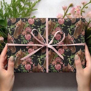 Floral Horse Wrapping Papers, Horse Head And Wild Roses Gift Wrap, Horse Birthday Gift Wrap, Equestrian Gifts, Funny Ideas For Horse Lovers