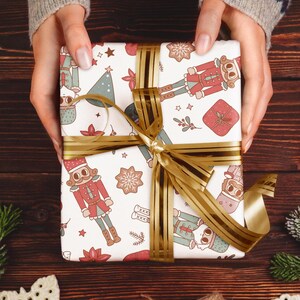 Carta da regalo retrò Schiaccianoci, carta da regalo Soldato giocattolo, carta da regalo di Natale divertente, carta da regalo di Natale, carta da regalo di Natale alla moda