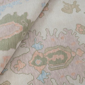 Handmade Wool Oushak Rug: Pink Beige Neutral Design