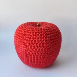 Crochet apple PATTERN pdf digital file . Amigurumi play food pattern . Crochet food toy pattern