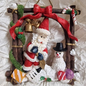 Santa and Snowman Resin Vintage Christmas Wall Hanging Christmas Tree