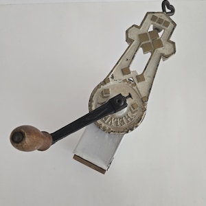 Vintage ręczna maszynka do tarcia – Made in Germany lata 1920