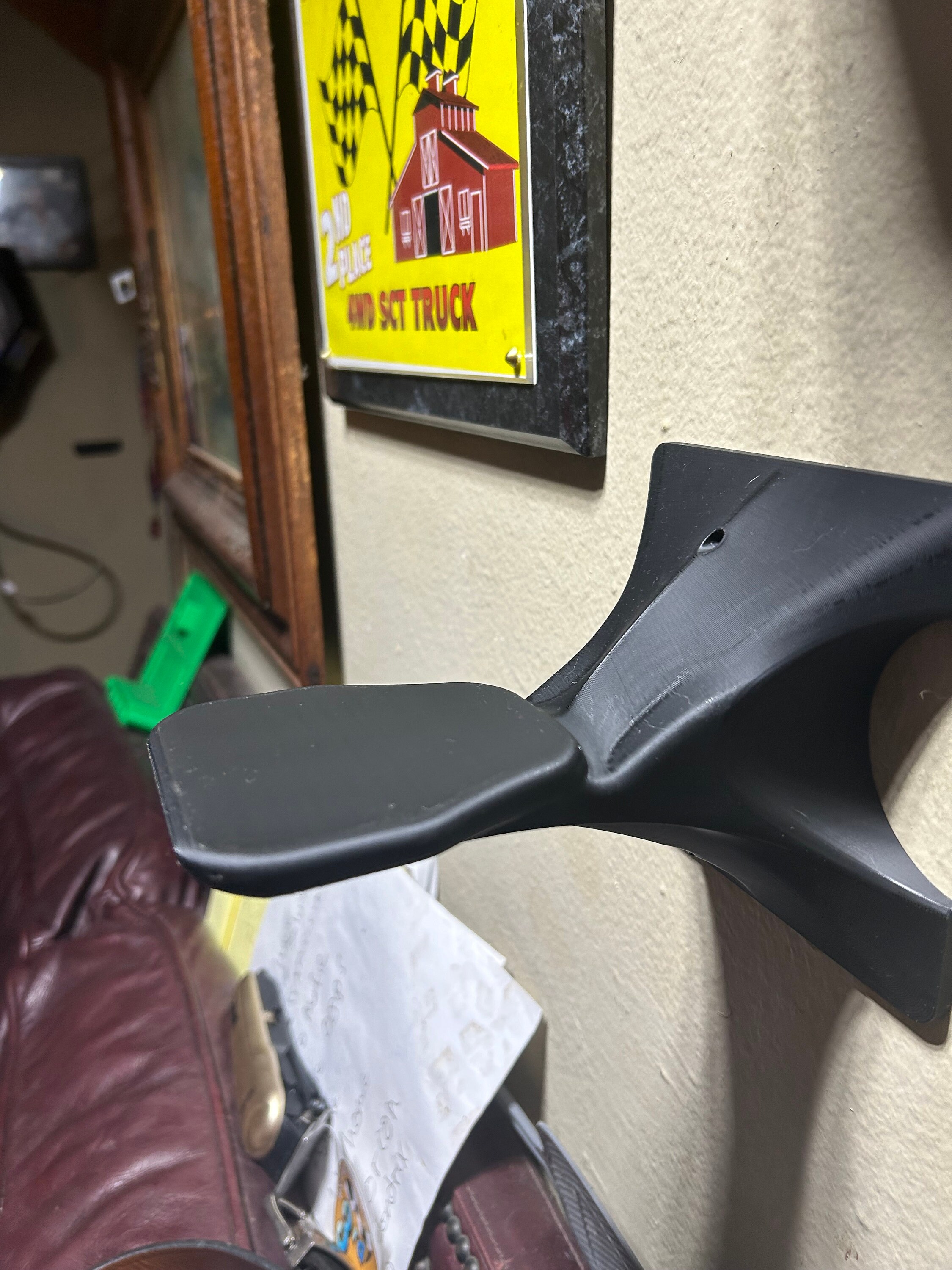 ORC RC Car Wall Display Mount – 75mm, Fits Most 1/10 Scale – Grey Hanger