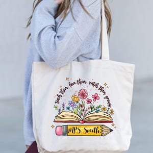 Custom Teacher Tote Bag, Teacher Gift Bag, Teacher Week Gift, Teacher Appreciation Gifts, Personalized Teacher Flower Bag, Teacher Name Gift