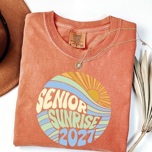 Camiseta Senior Sunrise 2027, camiseta retro Senior 2027, regalo de graduación 2027, camiseta Senior, regalo de graduación de secundaria imagen 8