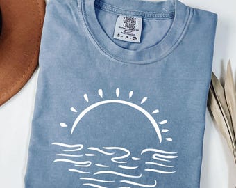 Comfort Colors® Sonne T-Shirt, Sommer Shirt, Strand Shirts, Sonnenschein T-Shirt, Geschenk für Frau, Boho Sonne Shirt, Sonne T-Shirt, Reise T-Shirt, Urlaub T-Shirt