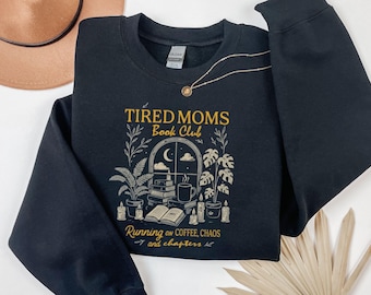 Camiseta del Club de Lectura para Mamás Cansadas, Camiseta con Gráfico de Capítulos de Caos de Café, Regalo Divertido para Amantes de los Libros para Mamás Agotadas, Camiseta para Lectores, Camiseta de Regalo para Ratones de Biblioteca