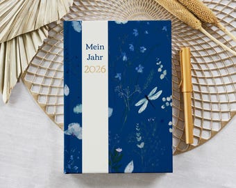 Blue Meadow - Notizbuch - Planer - Jahreskalender 2026 - mit Folie veredelt - personalisierbar