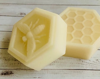 HoneyBee Soap, Pure Honey and Goat Milk Moisturizing Bars, Decorative Honeybee Soap Favors, Housewarming Gift, Bridal Shower Gift Soap