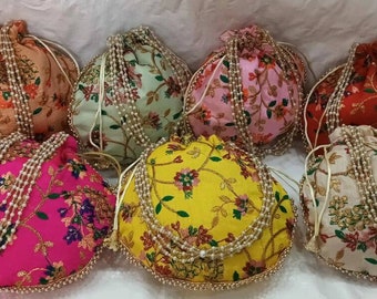 Lot Of 100 Indian Handmade Women's  Embroidered Work Hand Clutch Purse Potli Bag Pouch Drawstring Bag Wedding Favor Return Gift For Guests