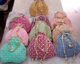 Lot Of 100 Indian Handmade Women's Chikankari Embroidered Clutch Purse Potli Bag Pouch Drawstring Bag Wedding Favor Return Gift For Guests