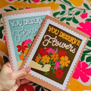 Montrez votre gratitude avec cette carte de voeux avec des fleurs fabriquées à la main - Parfaite pour la fête des mères, les travailleurs de la santé et les amis