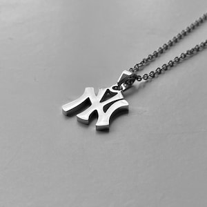 Ny giants necklace clearance