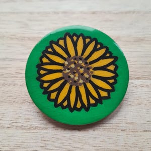 Hidden Disability Sunflower Badge (Round) in wood and resin