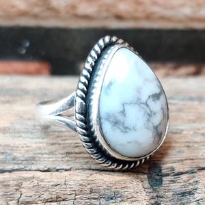 Handmade Pear Howlite Ring: Sterling Silver Gemstone Jewelry