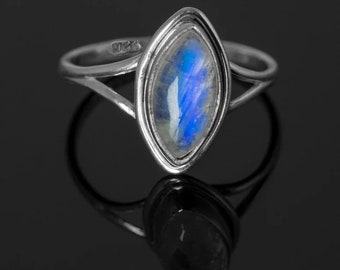 Rainbow moonstone ring, Sterling silver jewelry, colorful natural flash moonstone, Statement Rings, anniversary gift, gift for her boho ring