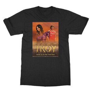 TROY MOVIE POSTER Tee - High School Musical Parodie Cheval de Troie Homer L'Iliade Funny Movie Poster T-Shirt Black