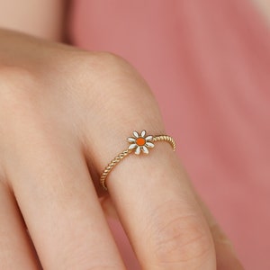 14K Solid Gold Enamel Daisy Ring - Real Gold Twisted Band Ring - Gold Floral Jewelry - Dainty Stackable Ring for Women - Valentines Day Gift