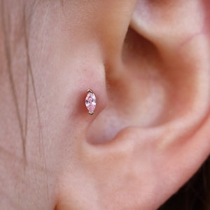 Piercing zircone taille marquise en or massif 14 carats - clous d'oreilles en zircone or véritable - piercing hélice - boucle d'oreille tragus - piercing cartilage - cadeau pour elle