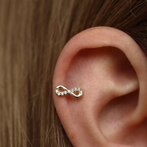 14K massief gouden oneindigheidsoorbellen - Infinity Sign Piercing - Tragusoorbellen van echt goud - Helixpiercing - 14K gouden piercing - cadeau voor haar