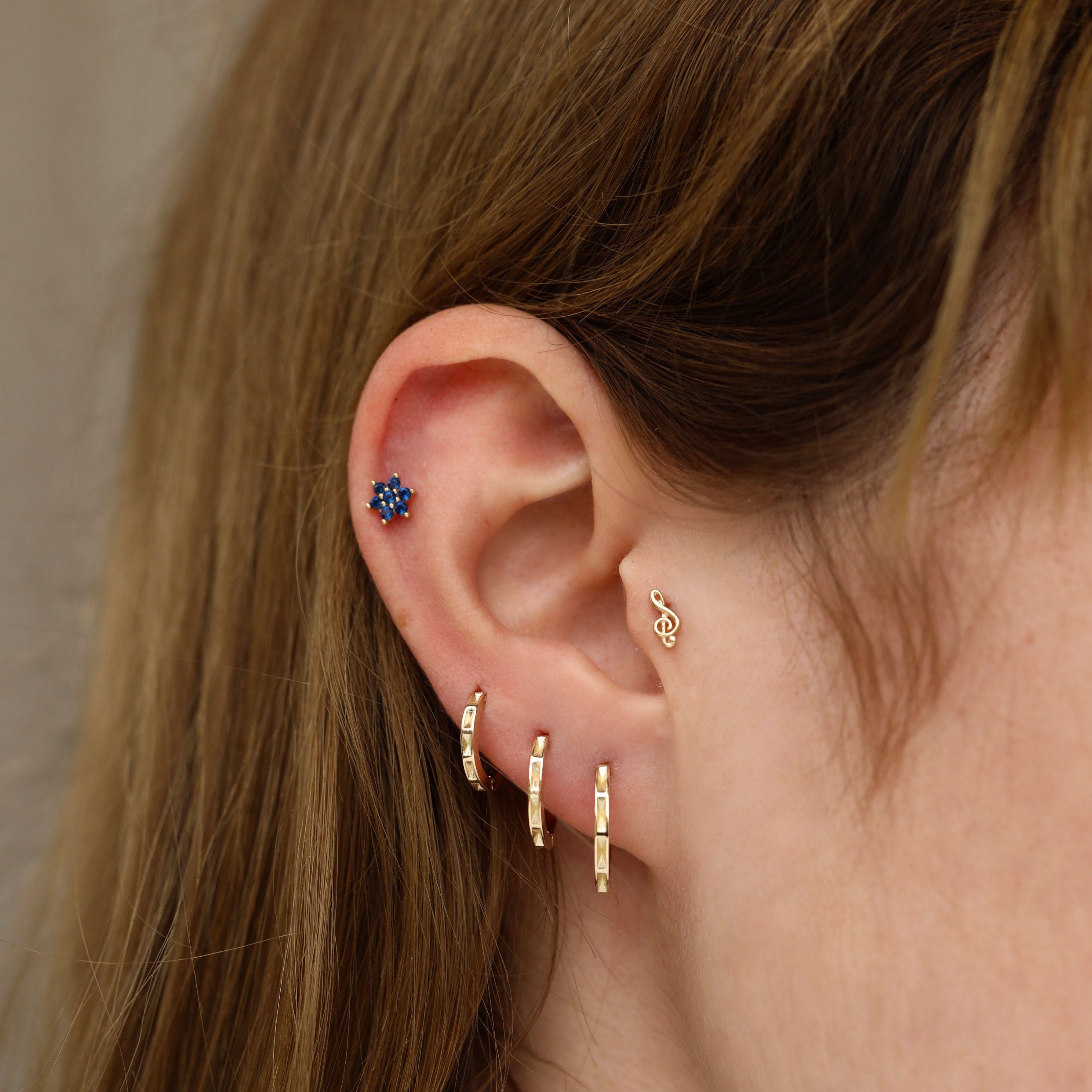 ピアス STONEHENgE Love Knot 14K Piercing Sparkly 14k Gold Diamonds Conch Piercing Eternity Clicker Ring..16g