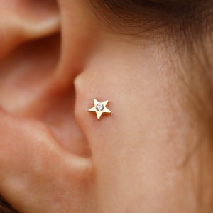 14K massief gouden kleine sterpiercing, minimalistische traguspiercing, gouden studpiercing, oorstekers, kraakbeenpiercing, helixpiercing