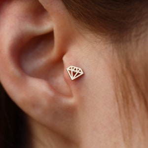14K Solid Gold Zircon Piercing, Minimalist Tragus Piercing, Gold Stud Piercing, Stud Ear Piercing, Cartilage Piercing, Helix Piercing