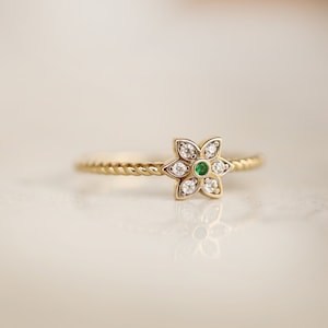 14K Solid Gold Flower Ring - Real Gold Tiny Flower Ring - Dainty Ring For Women - 14 K Gold Jewelry  - Twisted Gold Band Ring - Gift For Her