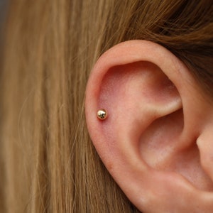 14K Real Gold Tiny Ball Helix Stud - Minimalist Gold Ball Cartilage Earrings - Flat Back Earrings Studs - Tragus Piercings - Gift for Her