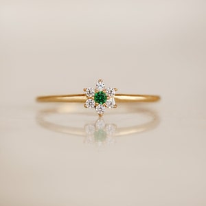 14K Solid Gold Flower Ring - Real Gold Floral Zircon Ring - Green Stone Gold Ring - Elegant Gold Band - Dainty Flower Ring - Gift For Women