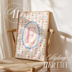 Impresión de flores con iniciales de la A a la Z, arte infantil con letras beige, regalo para bebé recién nacido, impresión personalizada, arte infantil personalizado para niña, imprimible, DIGITAL