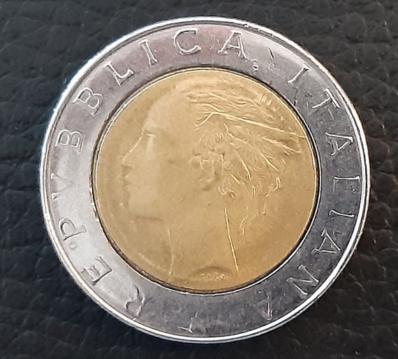 ビンテージ 1985年 イタリア L.500コイン ペンダント トップ 500 Lire 1985 ITALIAN REPUBLIC - Etsy