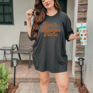 Black Comfort Colors 1717 Mockup, Black Shirt Mockup, Comfort Colors mockup, Oversized T-shirt mockup, Plus Size Mockup, Boho Mockup CC1717