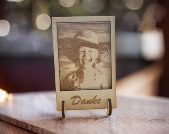 Your picture on wood in Polaroid style - an ideal personalized gift