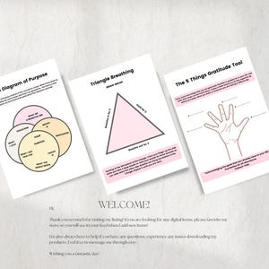 Puede incluir: Tres hojas de trabajo imprimibles para la autorreflexi&oacute;n y la atenci&oacute;n plena. La primera hoja de trabajo es un diagrama del prop&oacute;sito con c&iacute;rculos superpuestos etiquetados como "Lo que amo", "Vocaci&oacute;n", "Por lo que me pagan", "Lo que el mundo necesita", "Pasi&oacute;n", "Misi&oacute;n" y "Mis fortalezas". La segunda hoja de trabajo es un ejercicio de respiraci&oacute;n triangular con instrucciones para inhalar durante 3 segundos, mantener durante 4 segundos y exhalar durante 2 segundos. La tercera hoja de trabajo es una herramienta de gratitud con un contorno de mano y el texto "Las 5 cosas de gratitud".