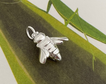 Bee pendant 925 silver