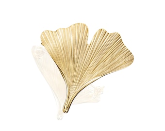 Goldene Ginkgoblatt-Brosche aus 925 Silber, 3 cm groß, handgefertigt in Deutschland mit 750er Vergoldung
