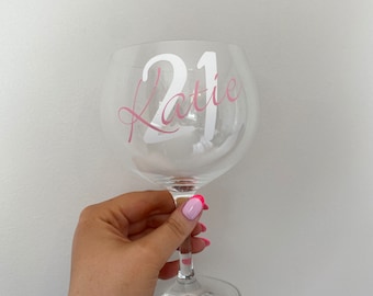 Personalised Gin Glass with any age / birthdays / gifts / 18th, 21st, 50th, etc. / milestone birthday gift