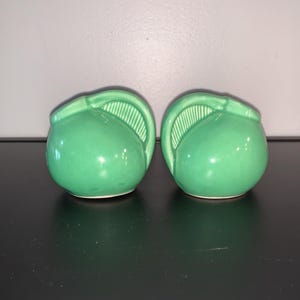 Art Deco Vintage Green Ball Ceramic/Pottery Salt & Pepper Shakers with Stoppers