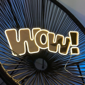 Décoration lumineuse au néon WOW | Wow ! Néon | Bar néon pour la maison | Enseigne murale néon WOW | Enseigne néon