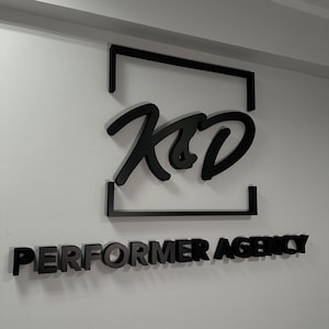 Letras tridimensionales para decoración empresarial en espuma dura y acrílico / Letras de Volumen para oficina / Espuma de PVC personalizada con su logo