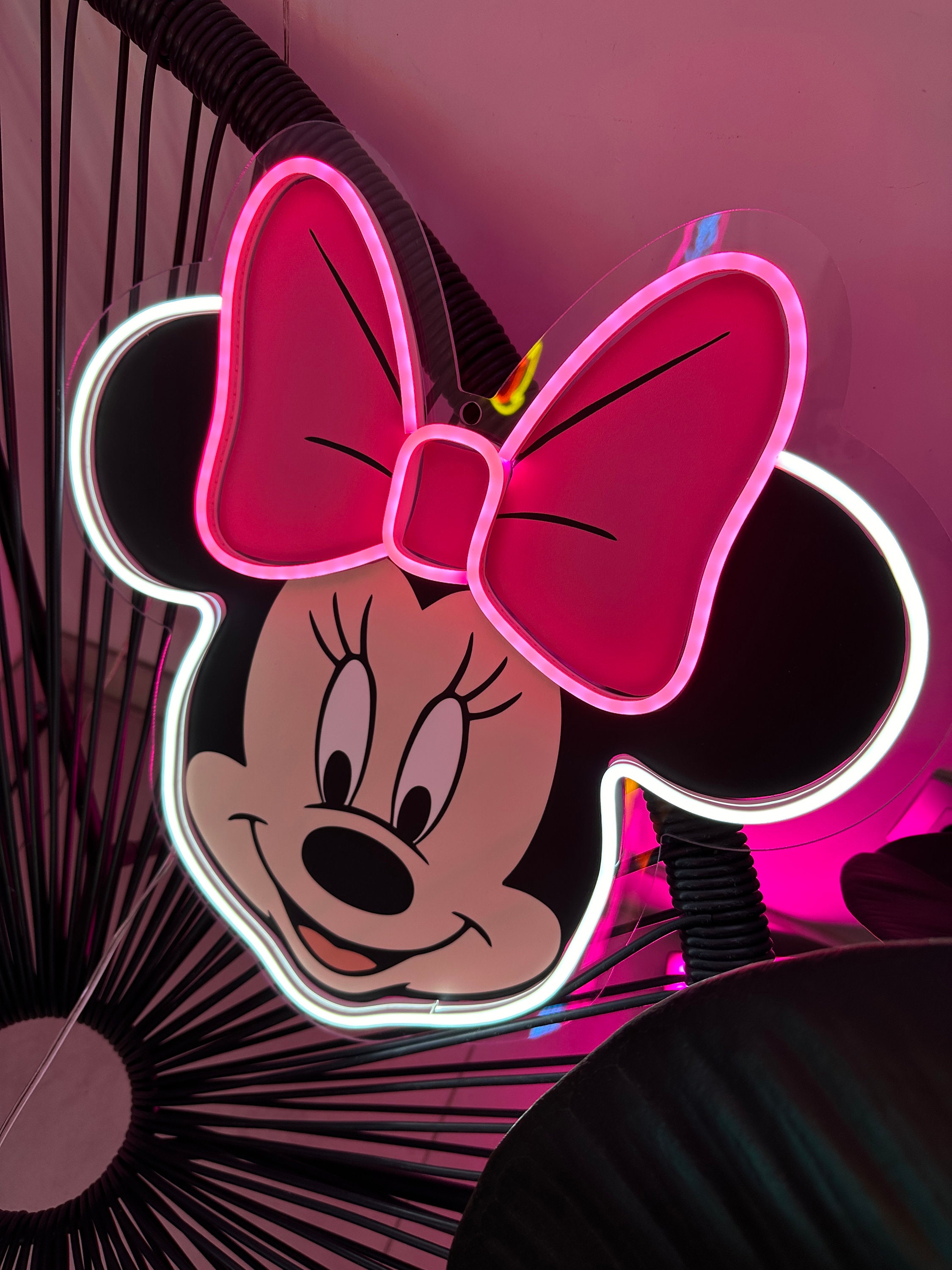 Minnie Mouse LED Wall Night Light Neon LED Acrylic Sign | Minnie