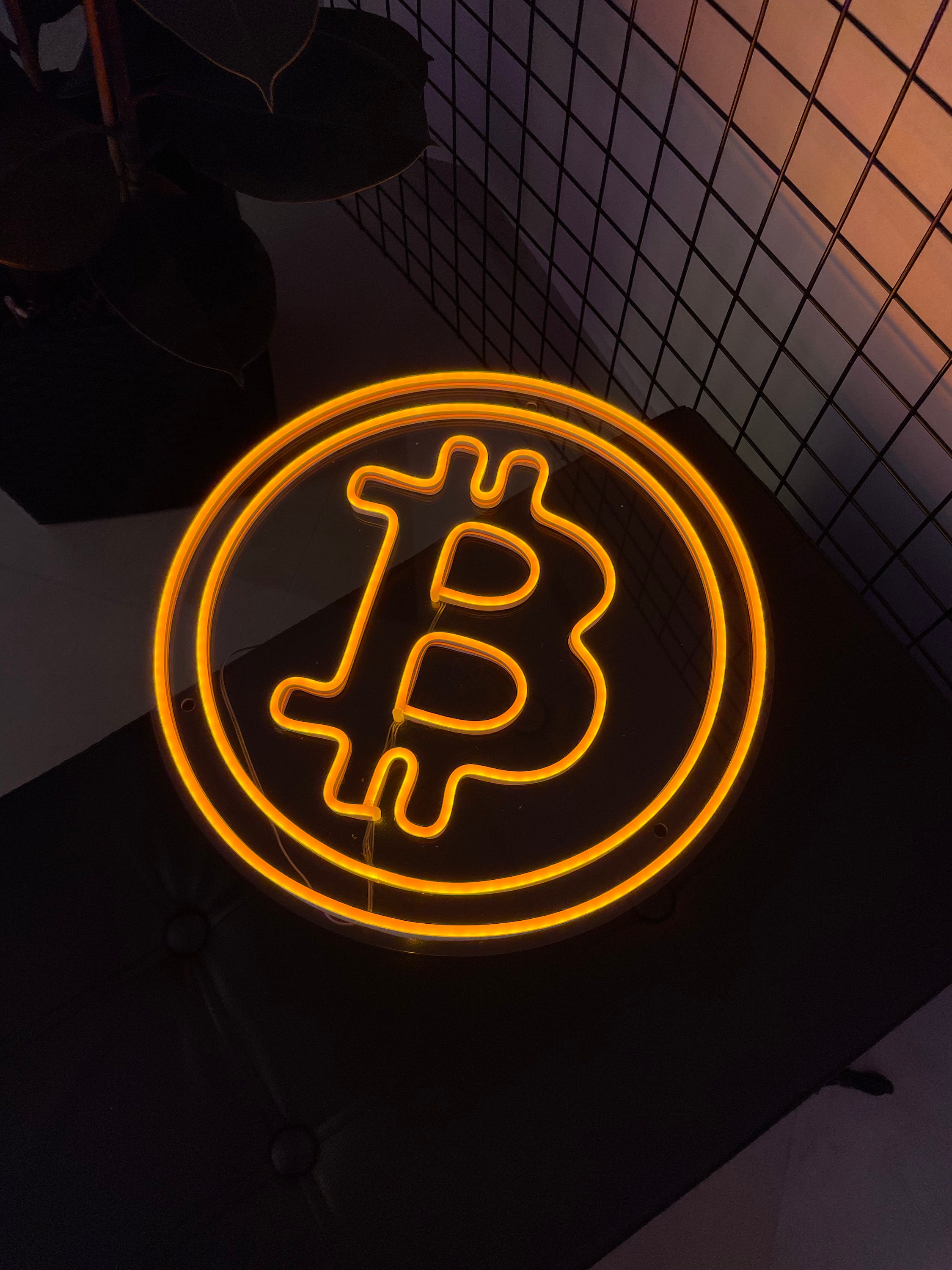 ビットコインネオンサイン | BTCネオンマネー | LEDネオン | 暗号通貨ネオンサイン | 暗号通貨ネオンサイン | ビットコイン壁飾り |  カスタムネオン - Etsy 日本