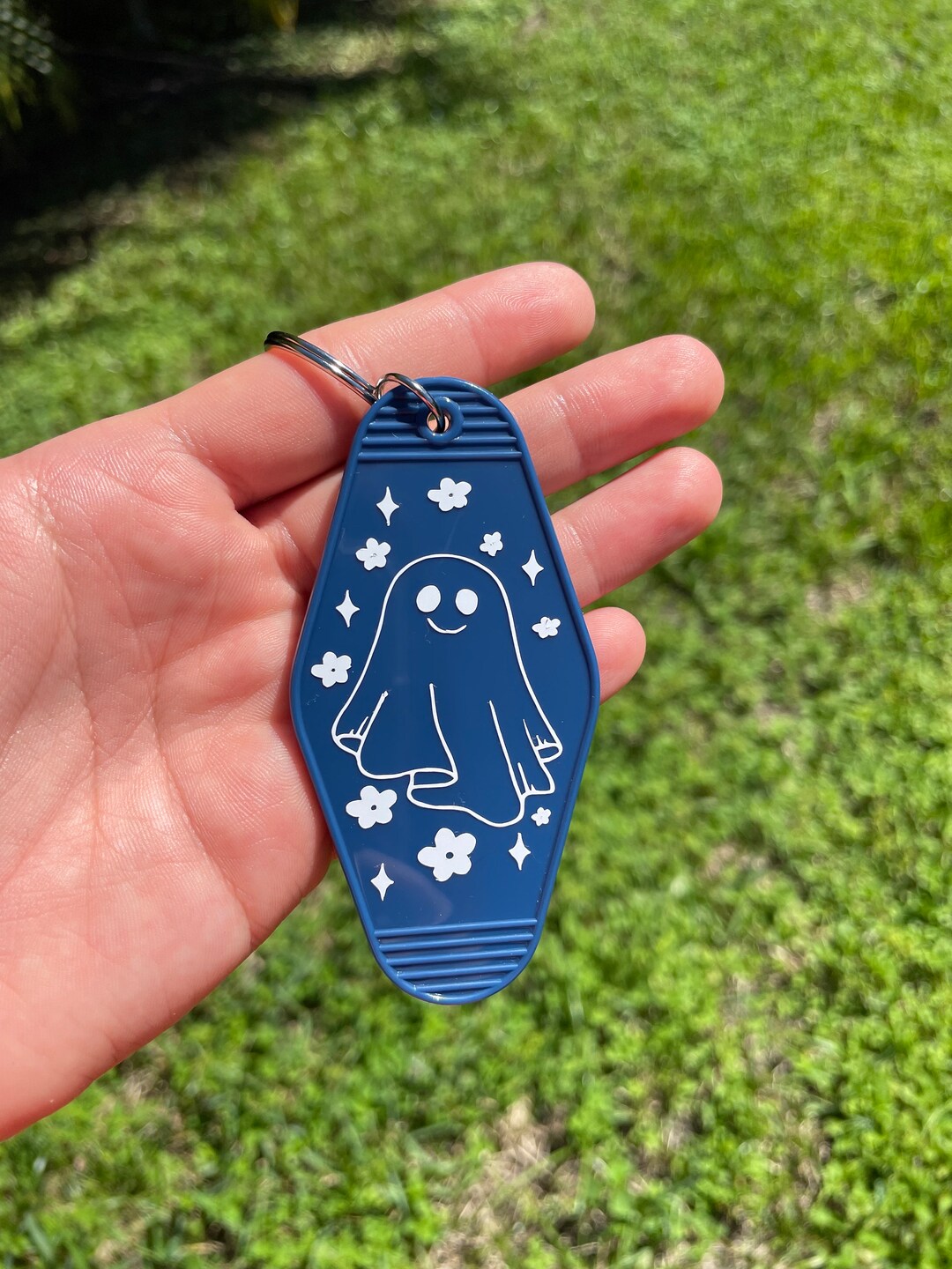 Cute Ghost Motel Keychain/halloween Keychain/retro Motel Etsy