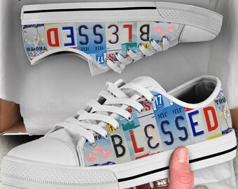 Personalisierte gesegnete Segeltuchschuhe: Christliche Bekleidung