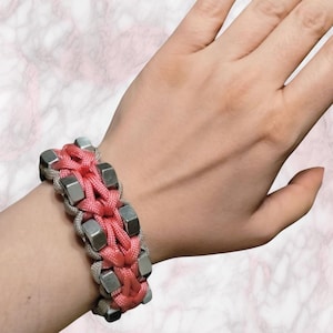 Custom fit, Hex nut, paracord, fidget bracelet