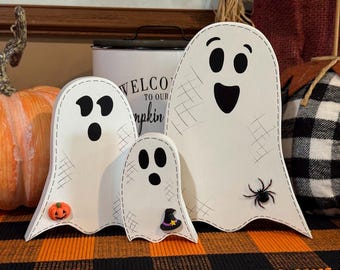 Wooden Ghost Decoration Halloween Mantel Display Piece Painted Ghost Family Set Tiered Tray Halloween Decor Spooky Accent Rustic Halloween